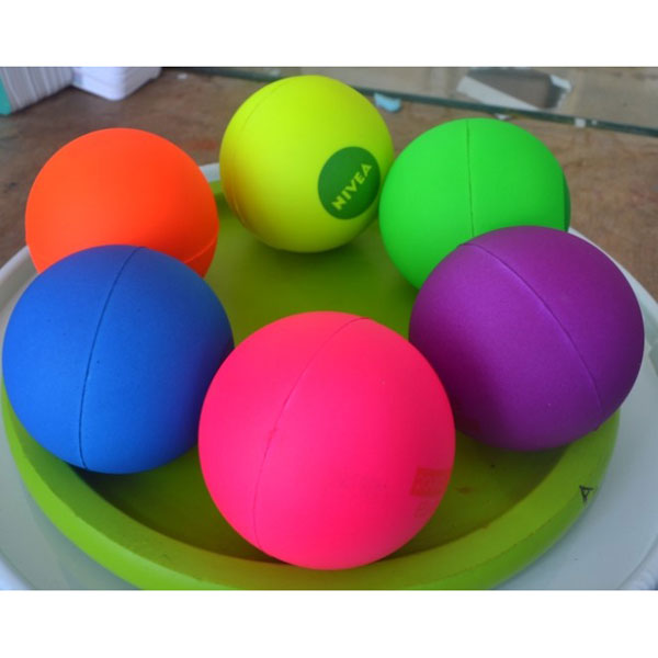 Comment empêcher efficacement la peinture de jouets PU de s'estomper